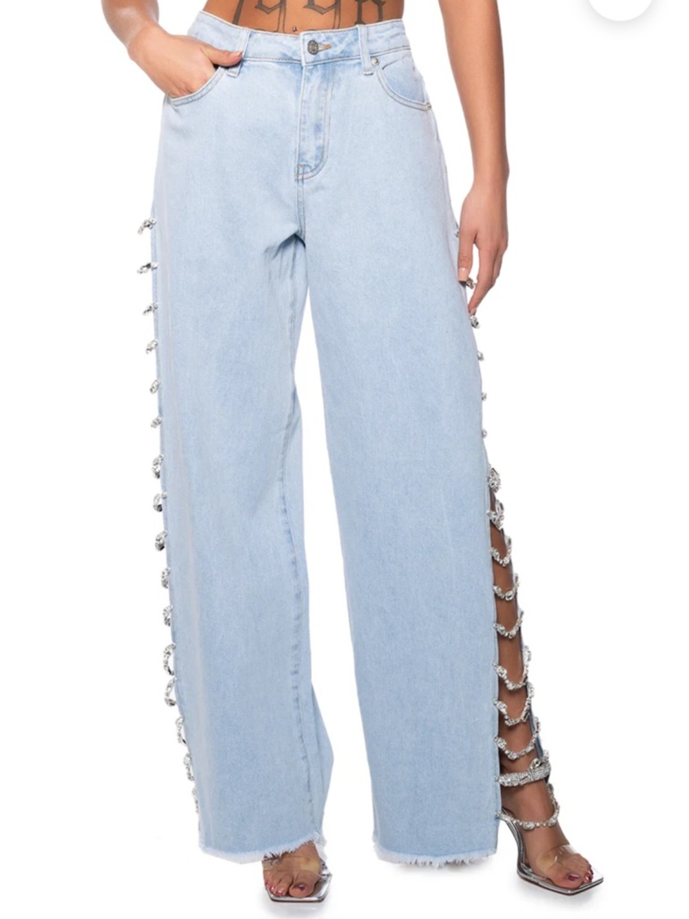 NWT Akira “Covered in Diamonds” Jean size 3